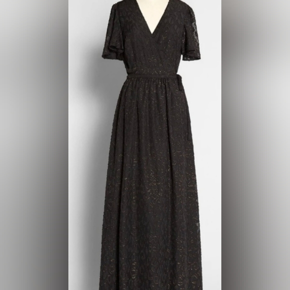Modcloth Maxi Wrap Dress Size Medium Short Sleeves Gold Embellishment in Black - Picture 12 of 14